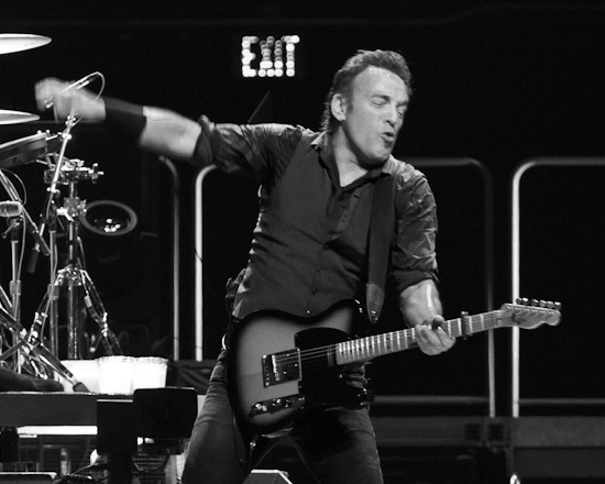 Bruce Springsteen - Page 11 041612_exit